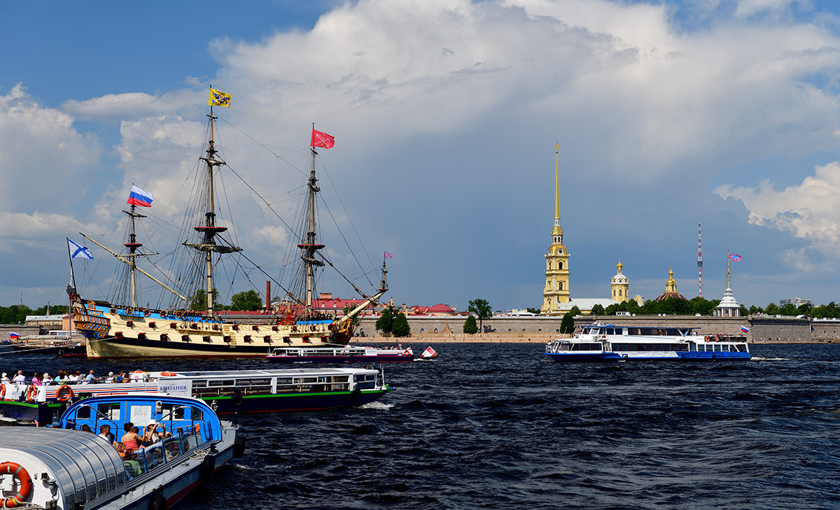 День ВМФ 2021. Санкт-Петербург. 260721. 9818. - DSC_9818_00001F.jpg