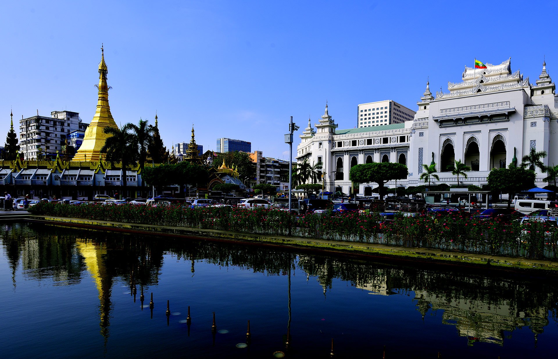 Пагода Суле ...1 - DSC_5588_00001AT2FLG.jpg