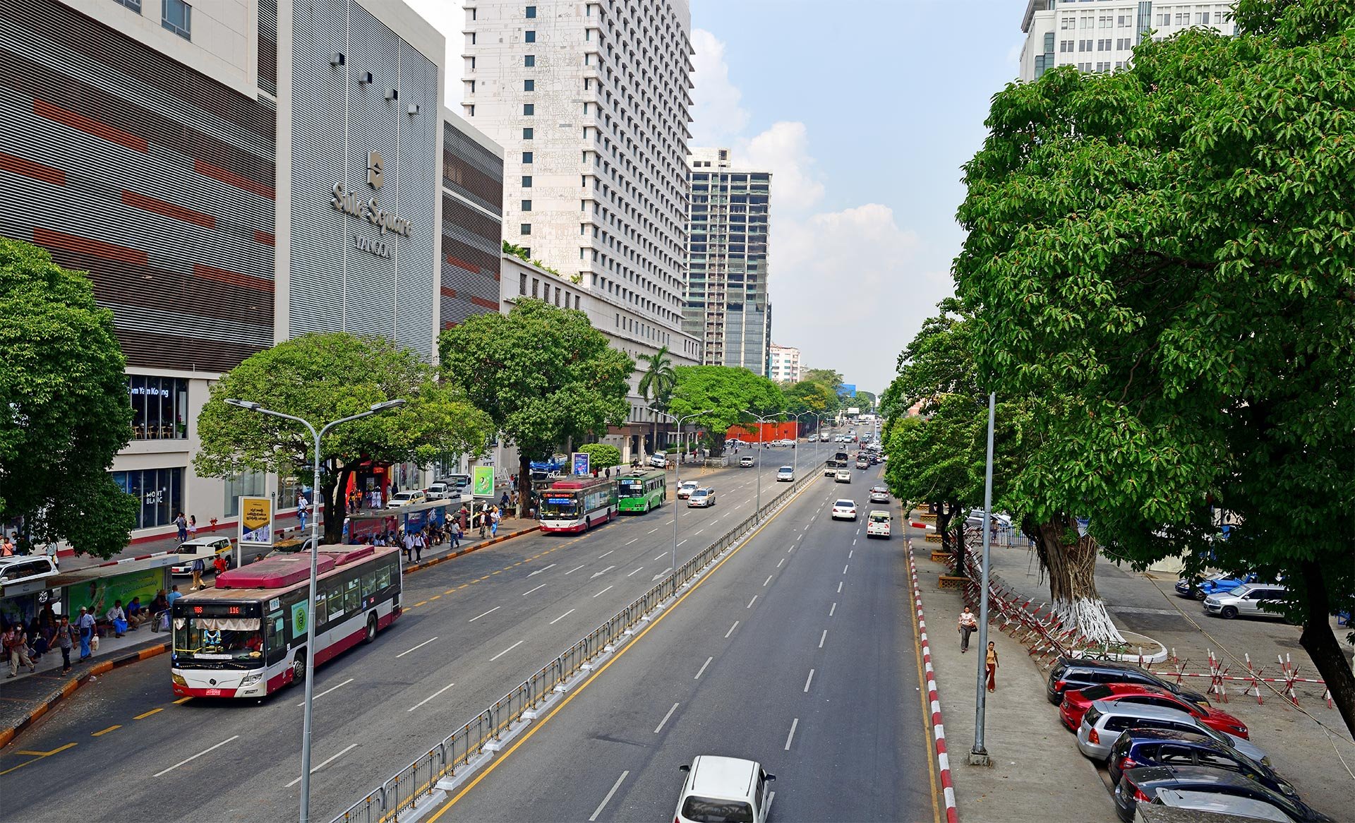 Пагода Суле окружение . Янгон. Sule Pagoda. Yangon. 2 - DSC_5365_00001G.jpg