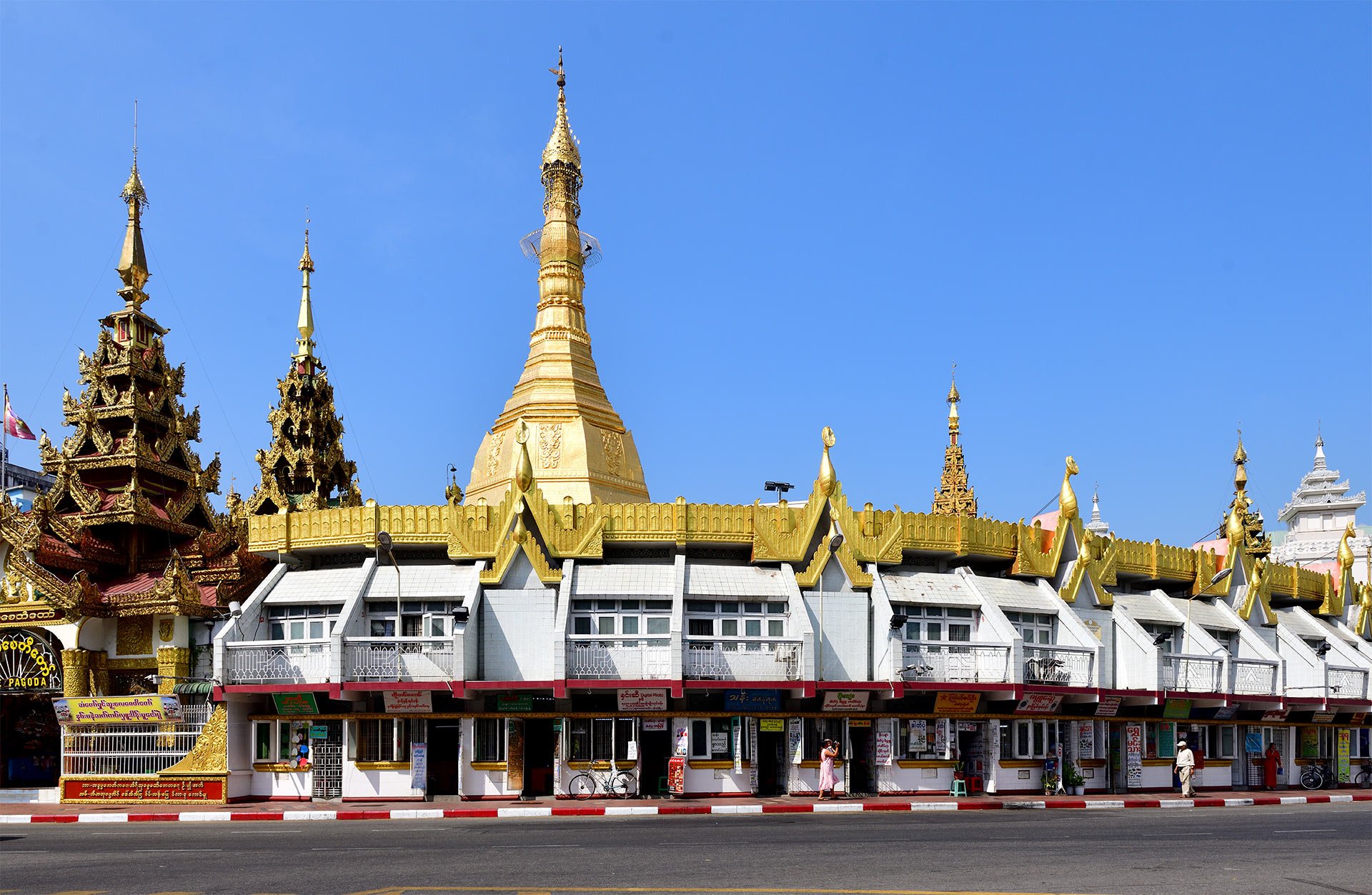 Пагода Суле. Янгон. Sule Pagoda. Yangon. 11 - DSC_5555_00001G.jpg