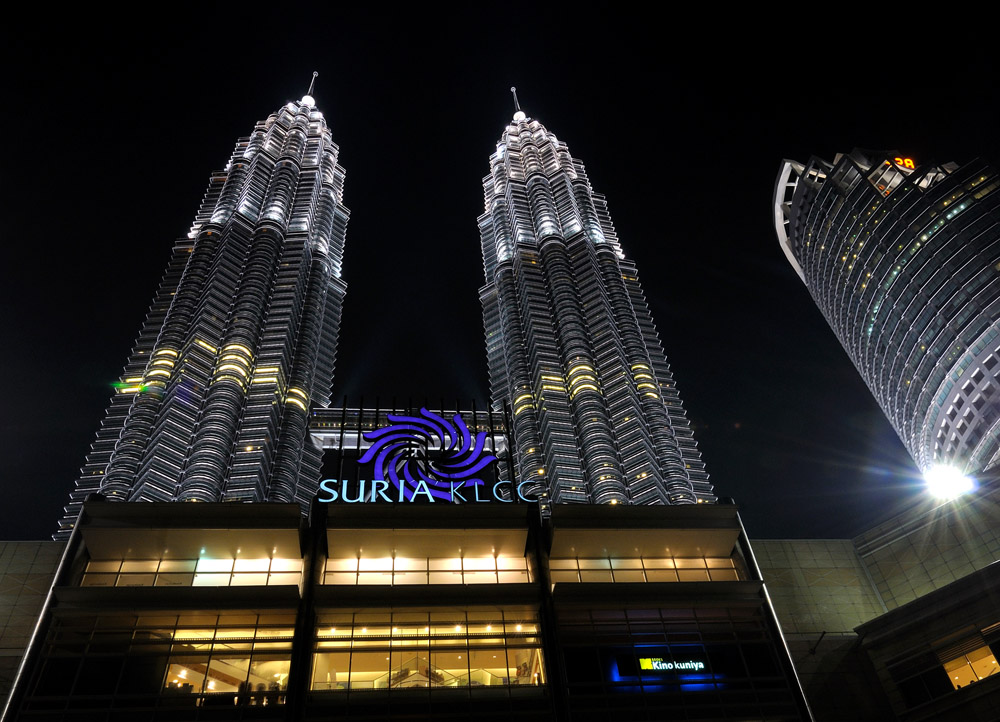 Петронасы ночью. Куала-Лумпур. Night Petronas. Kuala Lumpur. 15