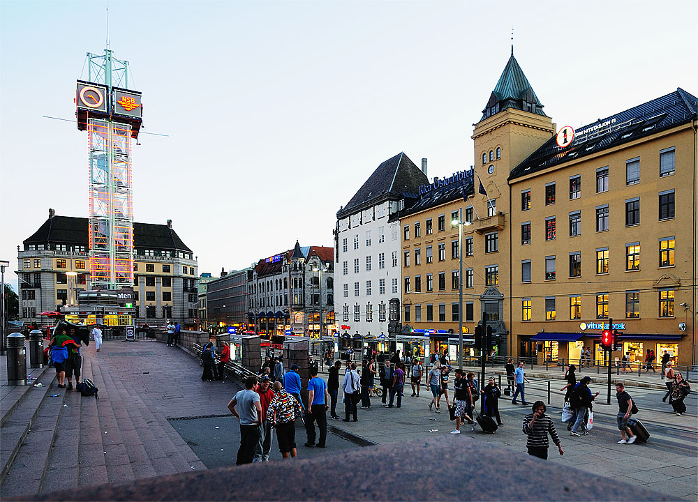 Привокзальная площадь. Осло. Oslo.