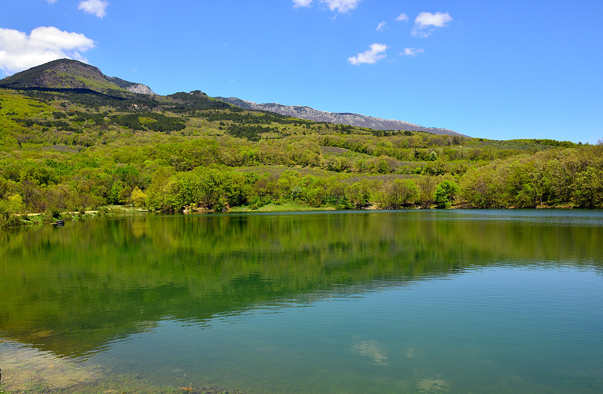 Озеро под Гурзуфом. Крым. Lake near Gurzuf. Crimea. 2