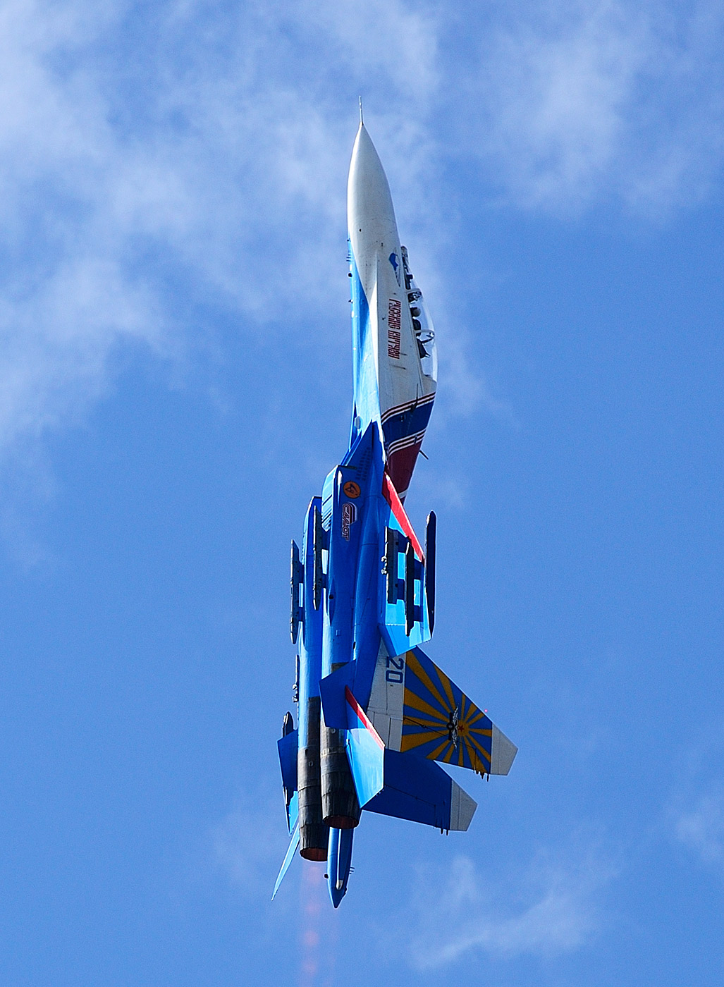 Русские витязи. АвиаШоу. МВМС-2013.  Russian Knights. IDMS 2013. Avia Show. 7