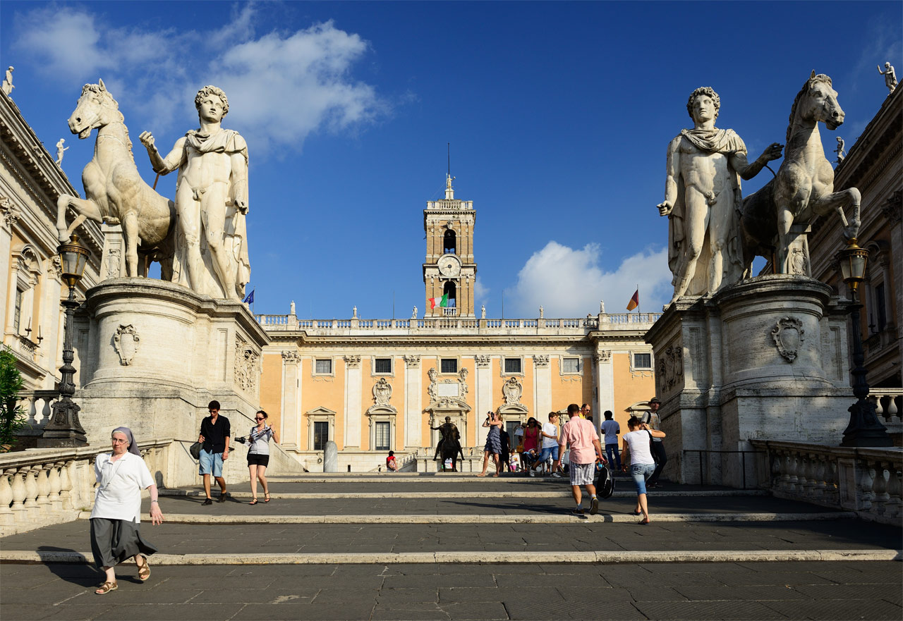 Где-то в Риме. Рядом с Форумом. Rome.