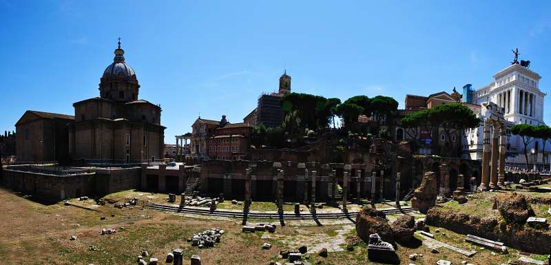 Панорама римского Пантеона