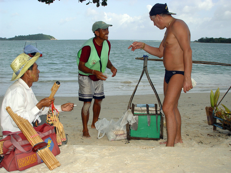 Тайланд. Самуй. Рынок на пляже.Thailand. Koh Samui. Beach Market.