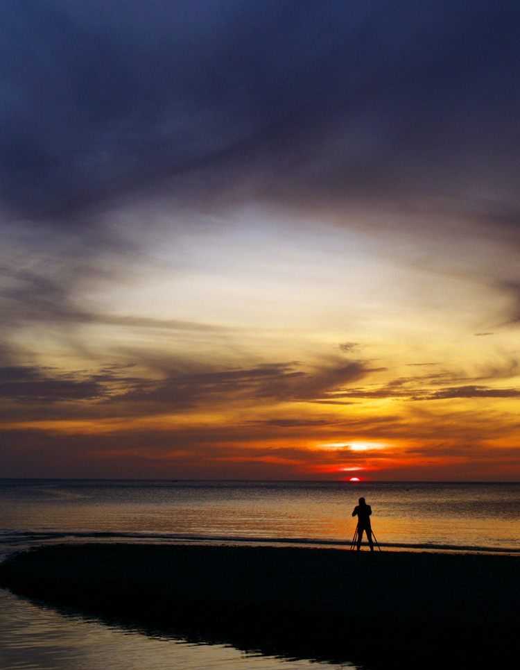 Фотограф на закате. Ко Ланта. Koh Lanta Sunset. 2