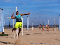 Подача. Пляжный волейбол. Beach Volleyball Serve.