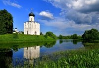 Церковь Покрова на Нерли. Church of the Intercession on the River Nerl.