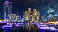 Марина Дубая вечером. Dubai Marina in the evening. 1