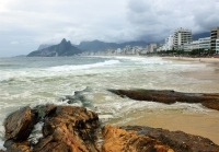 Рио-де-Жанейро. Вид на пляжи Ипанема и Леблон. Rio de Janeiro. Ipanema. Leblon.