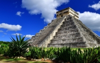 Чичен-Ица в январе. Мексика. Chichen Itza in January. Yucatan Peninsula. Mexico.